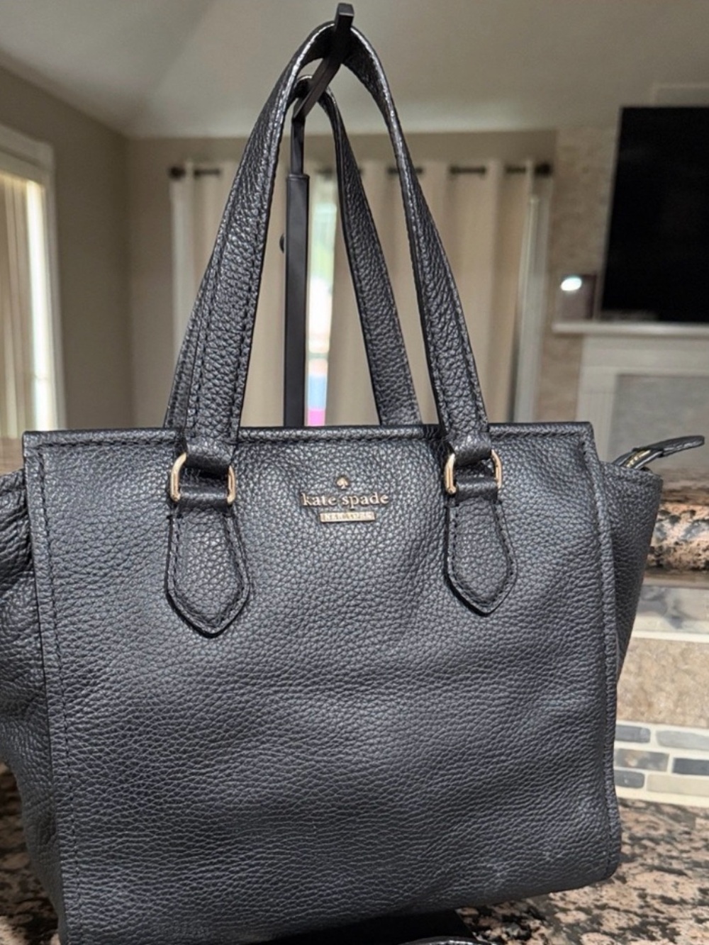 Kate spade Black Pebbled Leather bag